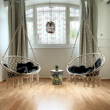 Urbansuites - Dein Zuhause In Apartment